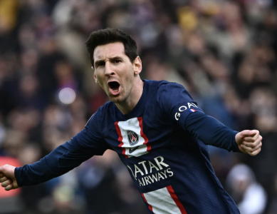 PSG superstar Lionel Messi receives stunning proposal worth nearly €200m to return to Barcelona