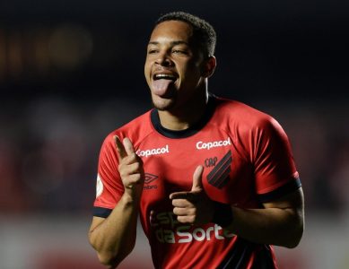 Barca agree 60 million deal with Athletico Paranaense for Vitor Roque