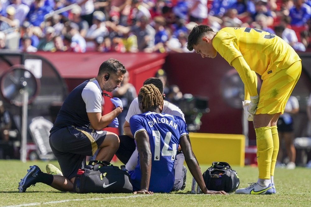 Bayern not giving up on Chelsea’s Chalobah to replace Pavard