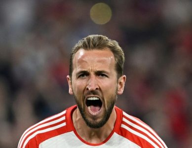 Kane strikes as Bayern defeat struggling Man Utd