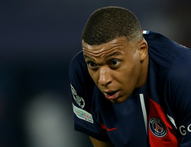 Mbappe confirms his departure from PSG