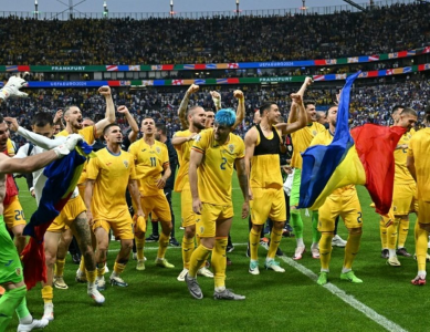 Iordanescu hails history-making Romania’s march into Euros last 16